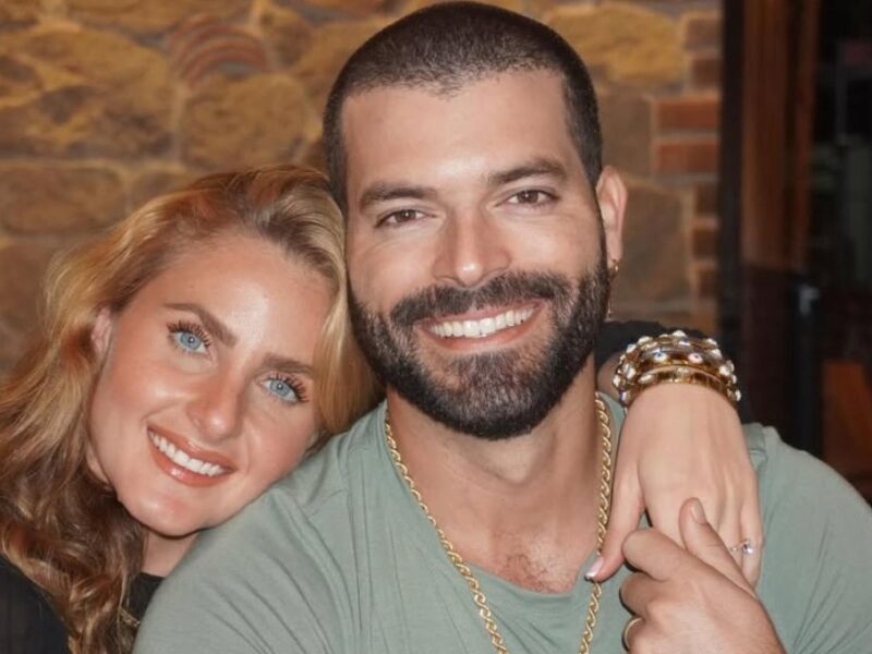 Mhoni Vidente asegura que Adrián Di Monte y Nuja se van a divorciar