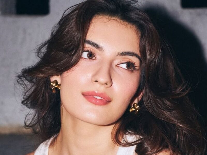 Ella es Pratibha Ranta de la película Acusada en Netflix