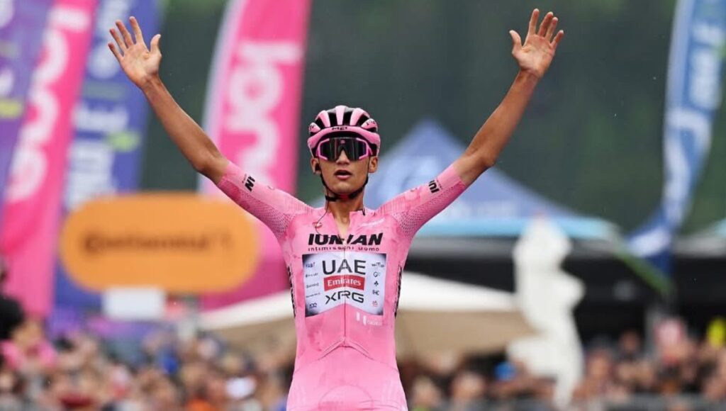 Isaac del Toro queda en segundo lugar