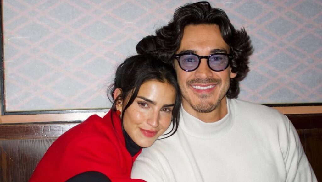 ¿Quién es el esposo de Bárbara de Regil?