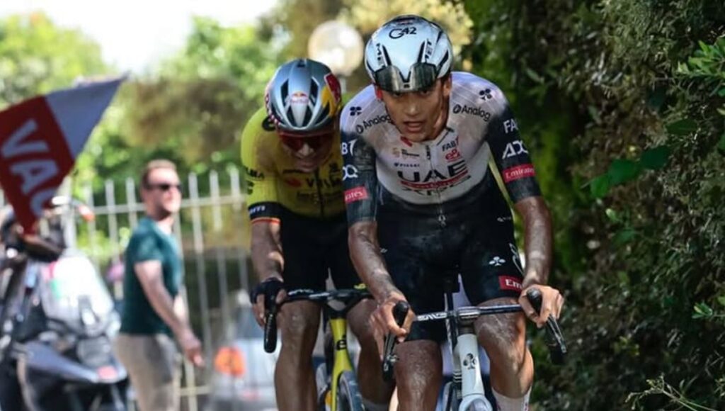 Isaac del Toro ciclista mexicano