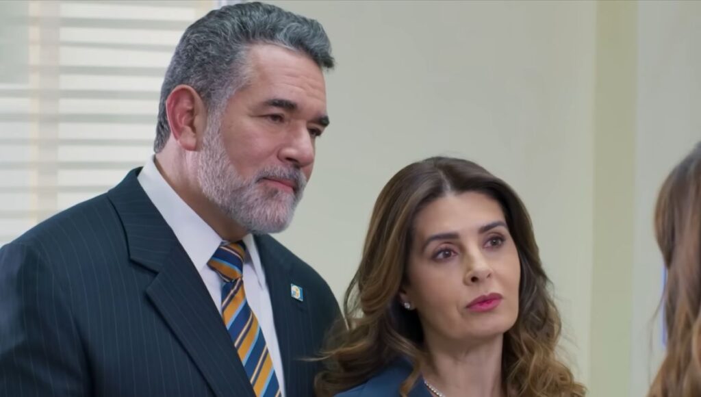 Juegos de Amor y Poder capítulo 33