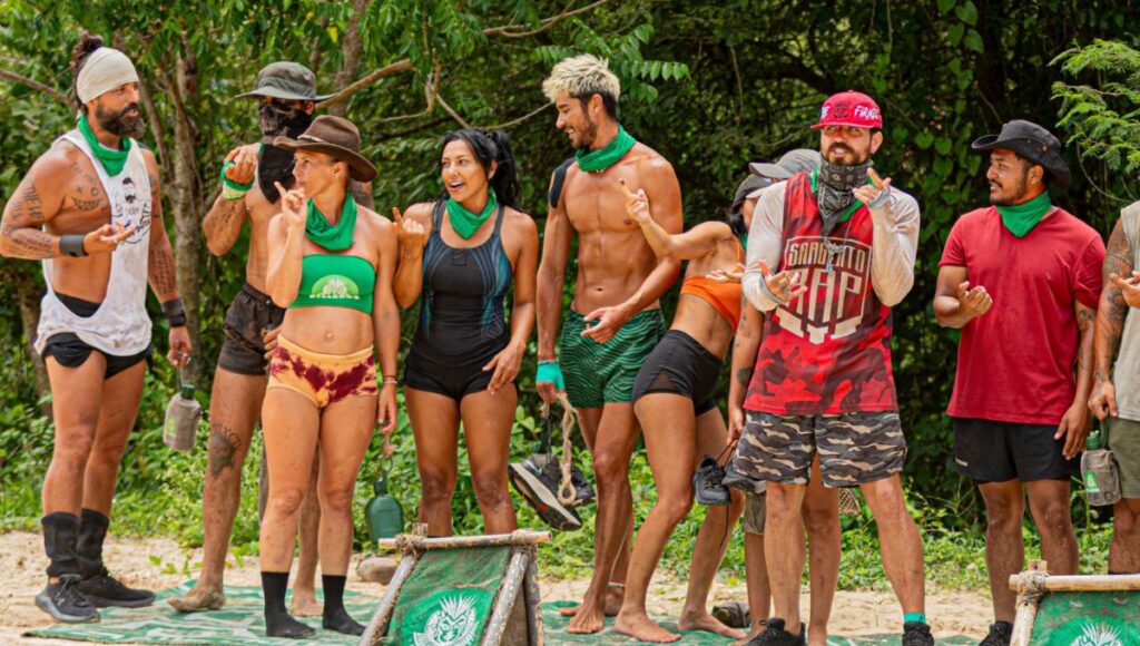 los villanos de survivor mexico preparan una sucia estrategia para limpiar al grupo