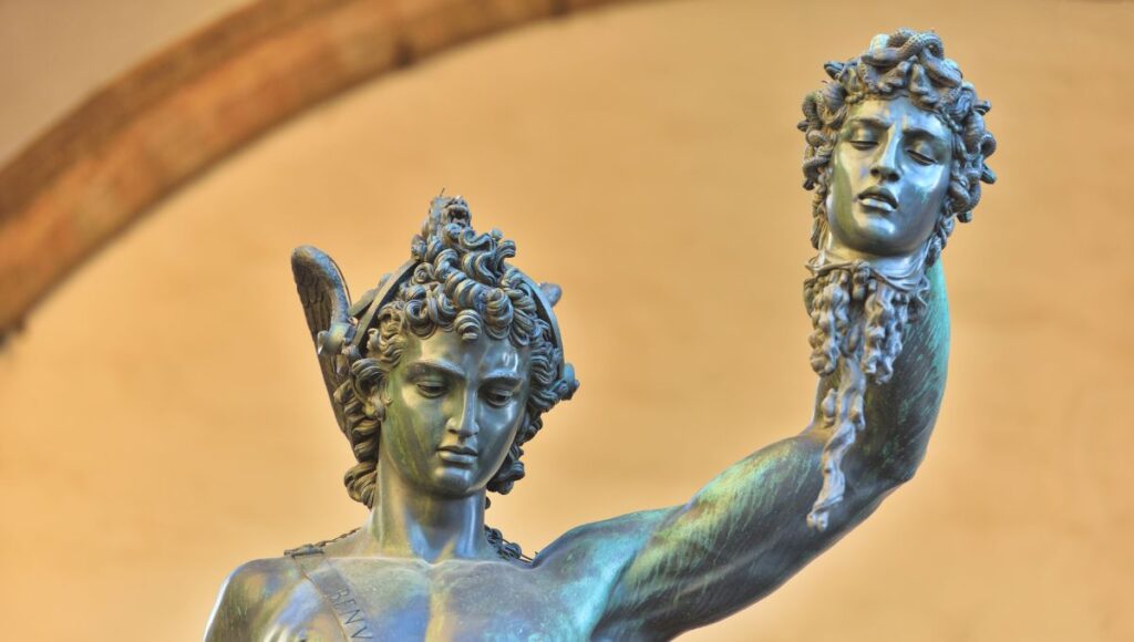 mito griego de medusa y perseo