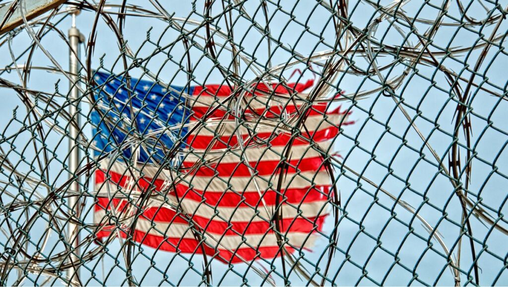 ¿ICE puede detener a un ciudadanos americano?