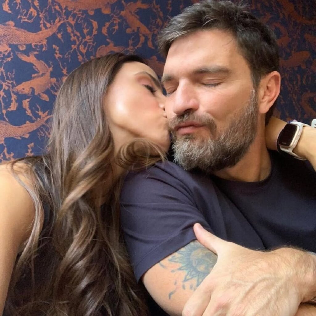 Julián Gil víctima de abuso Secretos de parejas