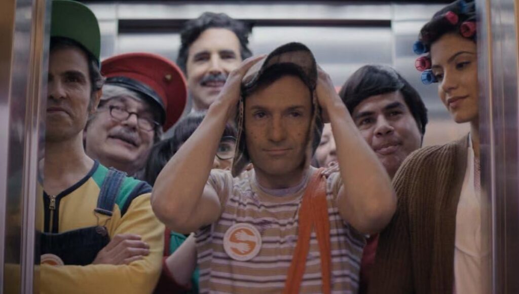dónde ver el cap 8 de chespirito sin querer queriendo online