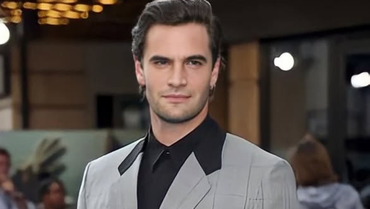 Tom Bateman protagoniza 'La hipótesis del amor'