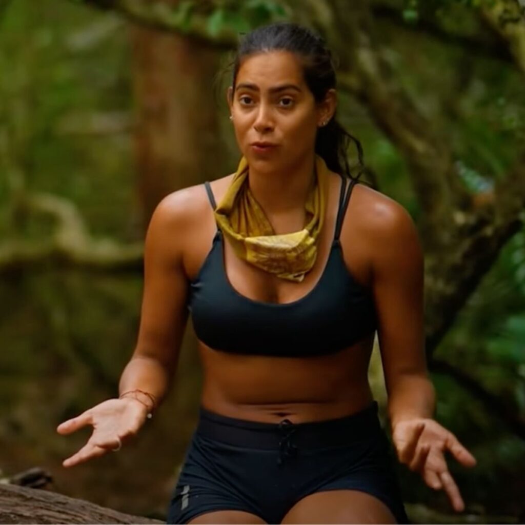 asi fue el roce de rasta y eli en survivor mexico