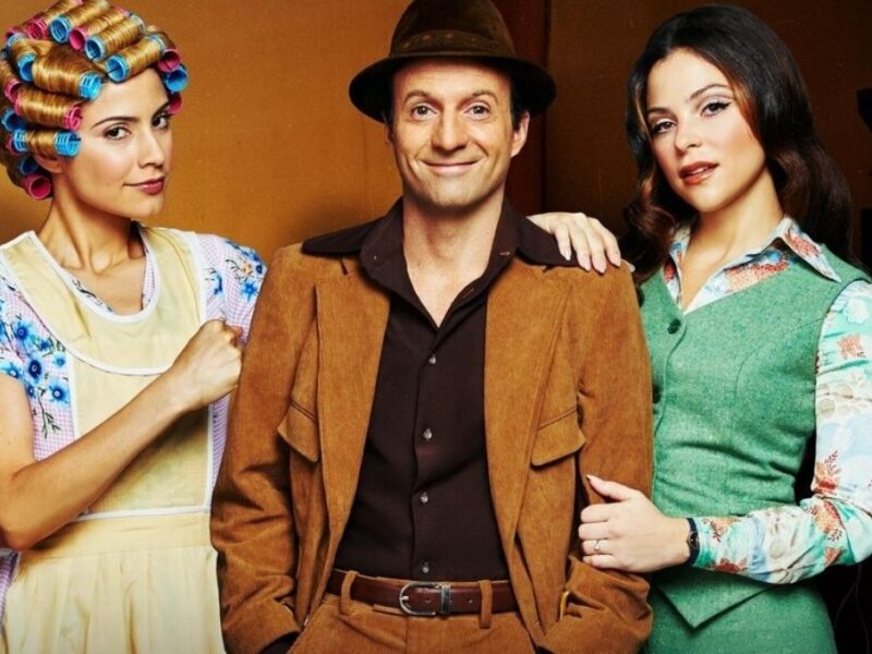 el capitulo 7 de la serie de chespirito muestra como empezó la infidelidad con florinda meza