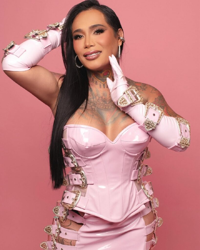 Karina Torres en La Granja VIP TV Azteca