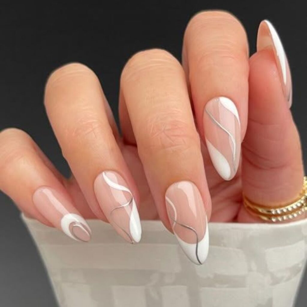 Ideas de manicura de los años 90 para la temporada verano 2025