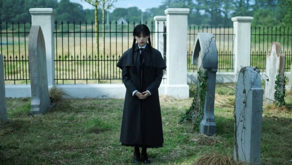 ¿Qué pasa al final de Merlina 2 serie de Netflix?