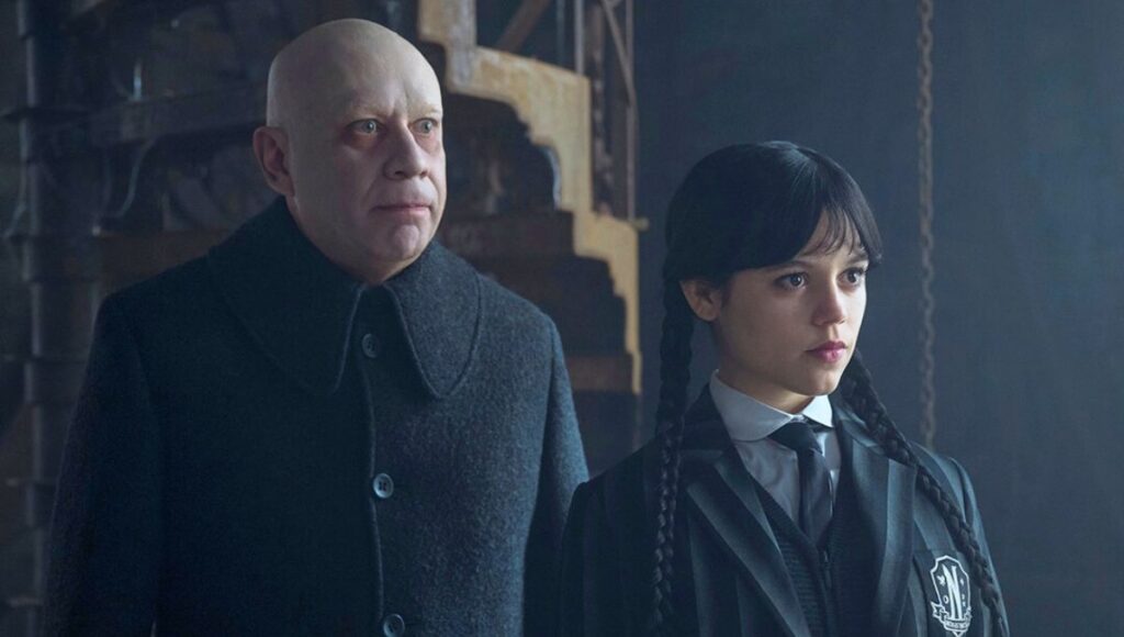 ¿Qué pasa al final de Merlina 2 serie de Netflix?