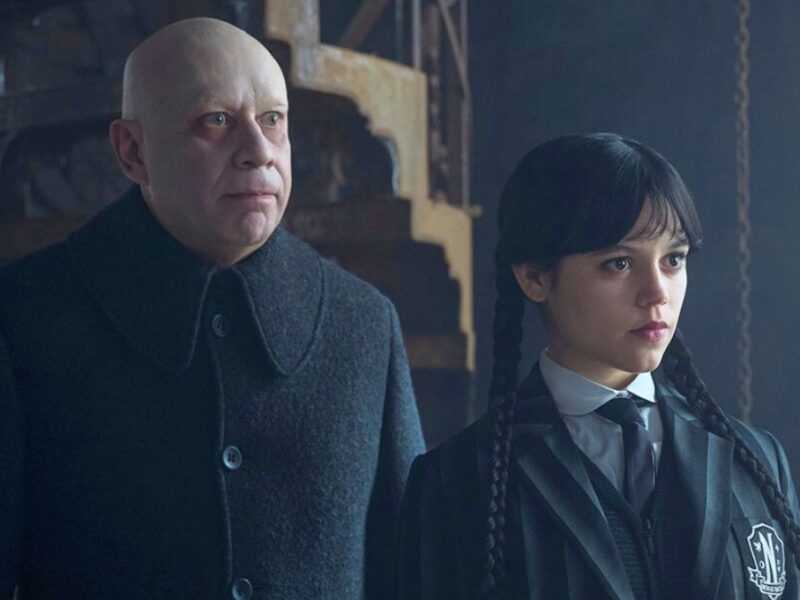 ¿Qué pasa al final de Merlina 2 serie de Netflix?