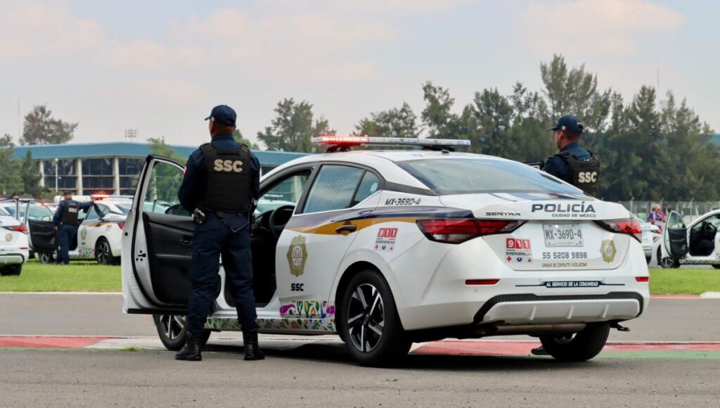 Policía niega su participación en el video de la patrulla en CDMX