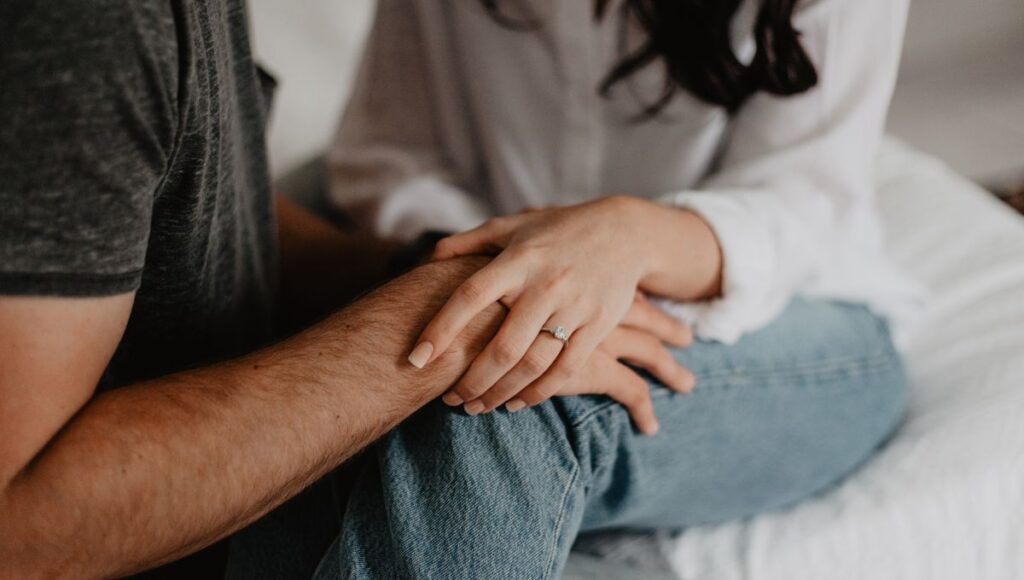 Qué es la teoría de agosto y por qué afecta a las parejas