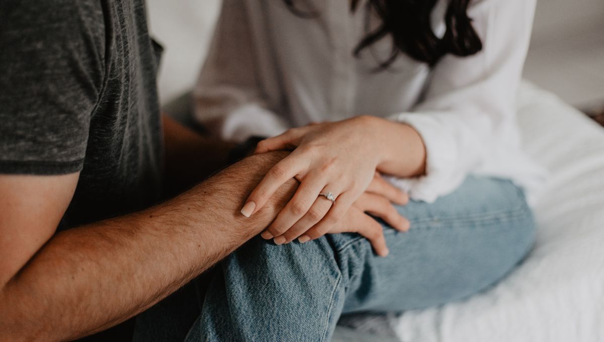 Qué es la teoría de agosto y por qué afecta a las parejas