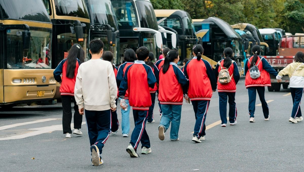 Precios de transporte escolar en Nuevo León para el regreso a clases 2025-2026