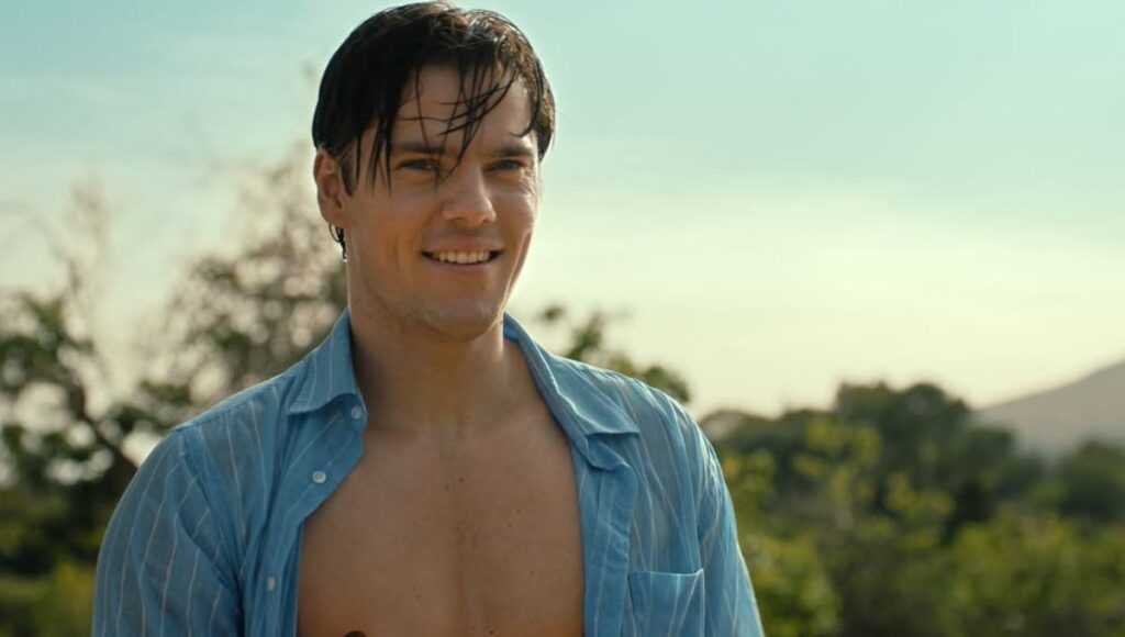 Edad, estatura y series de Theo Trebs el actor de Caerás de Netflix