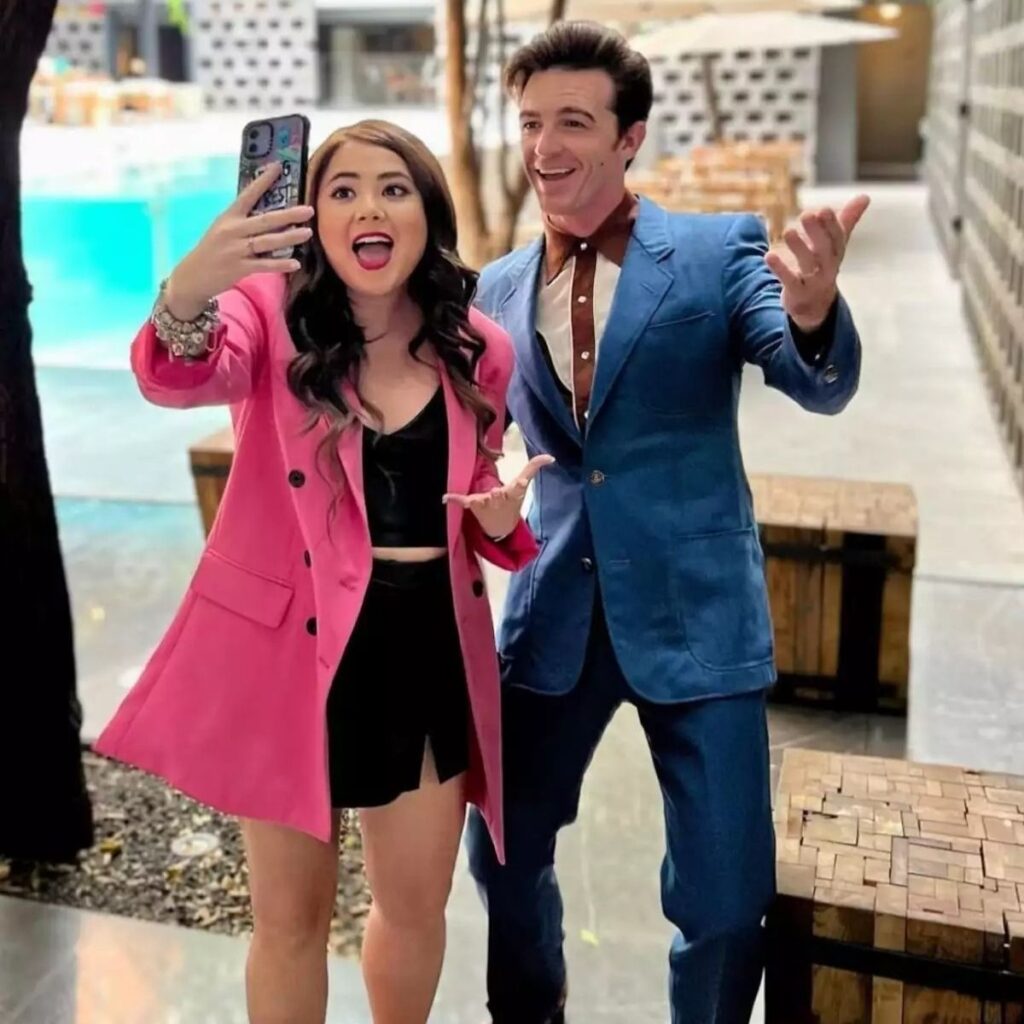 como se besaron drake bell y mariana botas
