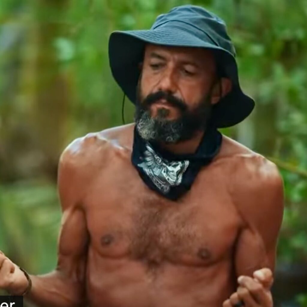 cual fue el plan de esme contra rasta en survivor mexico