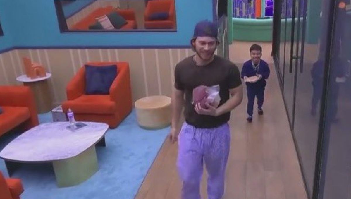 Abelito hace broma en La Casa de los Famosos México