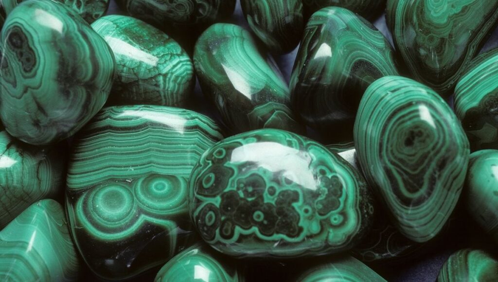 Activar piedras espirituales para la abundancia