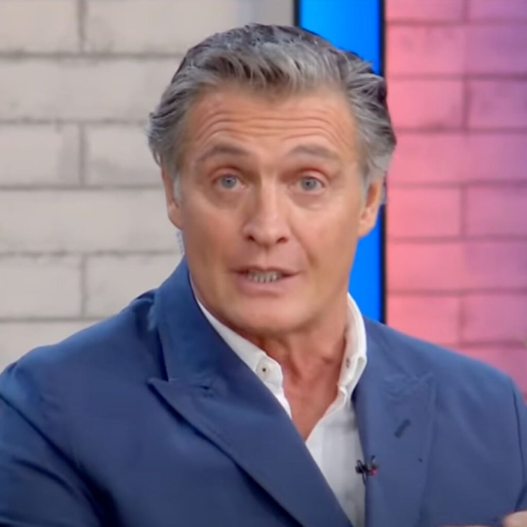 que enfermedad tiene la mama de juan soler