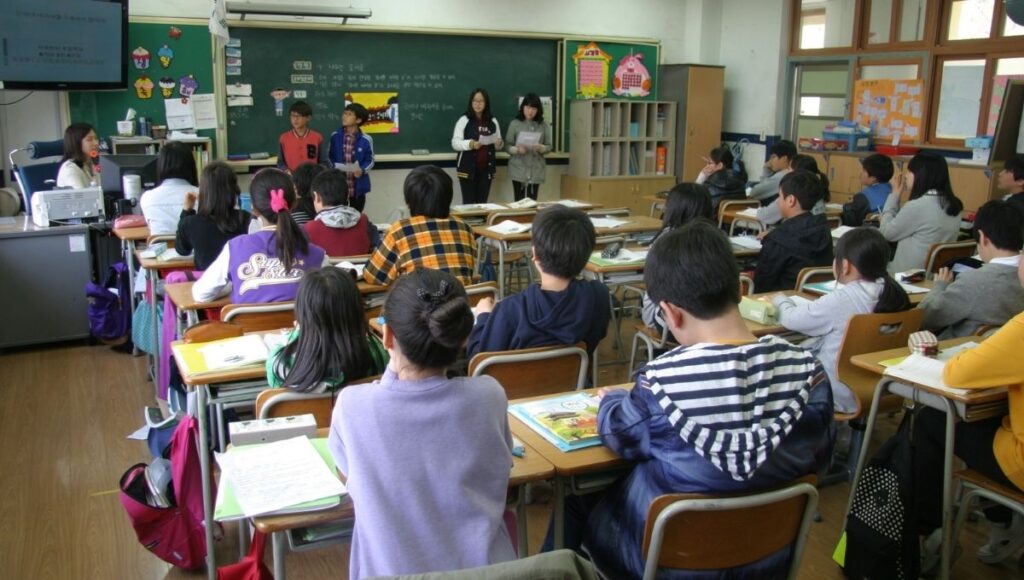 Regreso a clases 2025 inscripción a primaria y secundaria