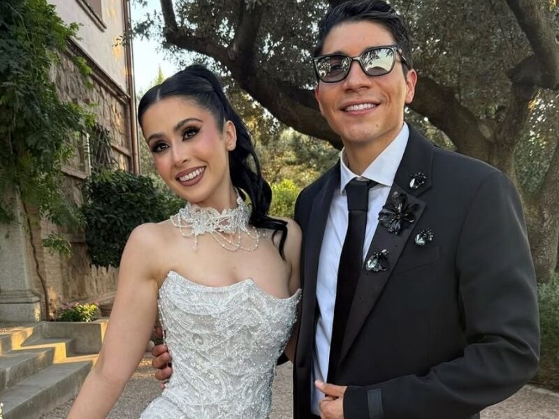 diseñador del vestido de Lupita Villalobos