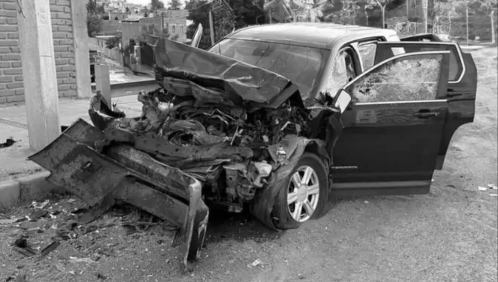 fotos auto de Yanin Campos accidente