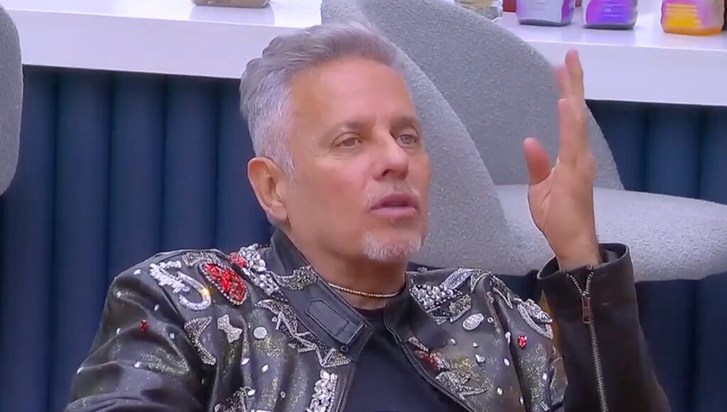 Alexis Ayala en problemas