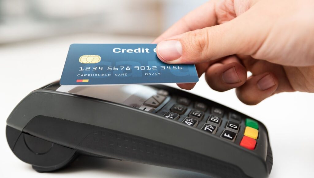 El MTU también aplica en las tarjetas de crédito y débito o no