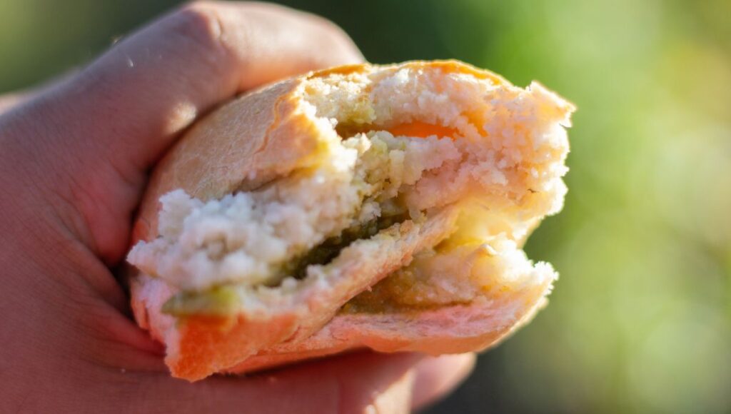 La UNAM revela que es bueno comer bolillo para curar el susto