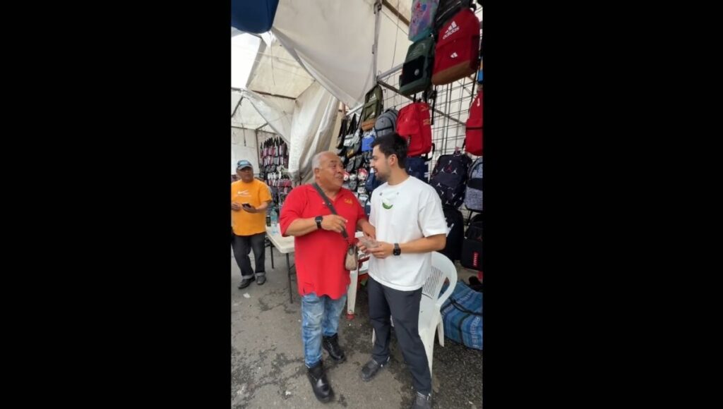 vendedor de Tepito intenta aprovecharse de Alex Serrano