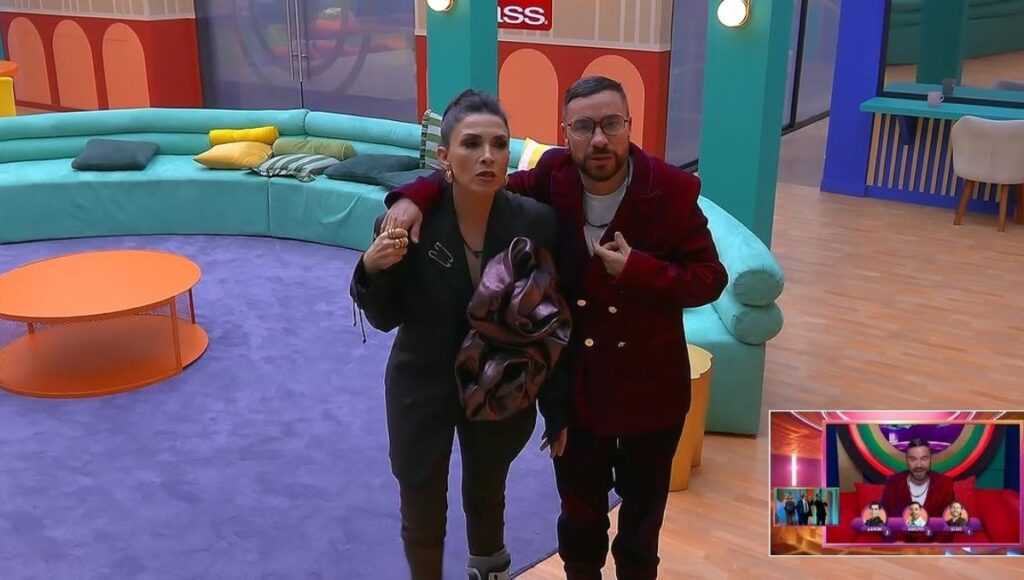 producción le comparte información a Dalilah Polanco