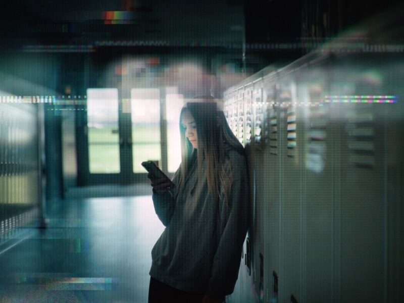 de que trata el documental numero desconocido en netflix