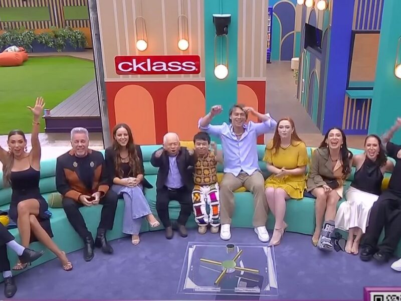 finalistas de la casa de los famosos reciben a sus familiares por 24 horas
