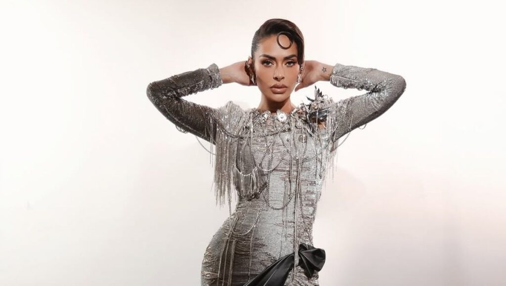 Galilea Montijo luce vestido inspirado en su abuela en LCDLF