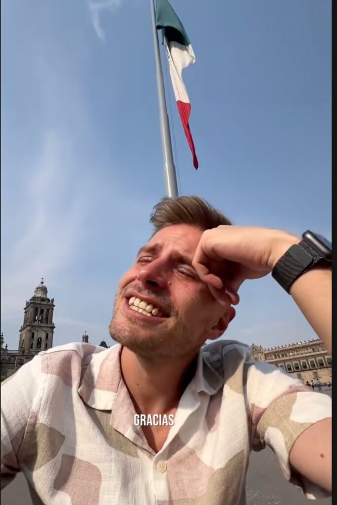 influencer llora por regresar a mexico despues de 28 años
