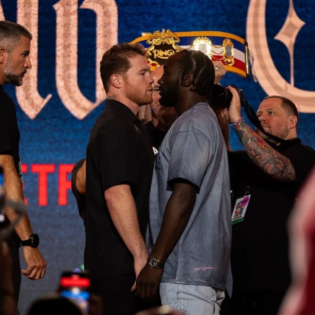 momios de canelo vs crawford