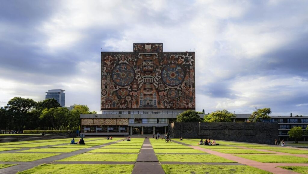 por que los planteles de la unam se fueron a paro