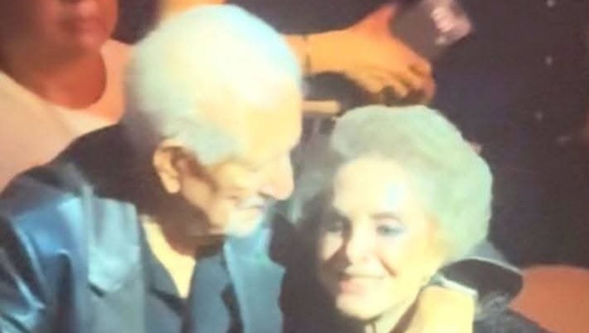 revelan la identidad del hombre que estaba junto a cuquita en concierto
