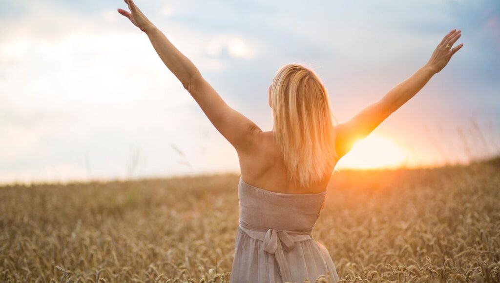 predicciones del horóscopo de Mhoni Vidente hoy 1 de noviembre 2025