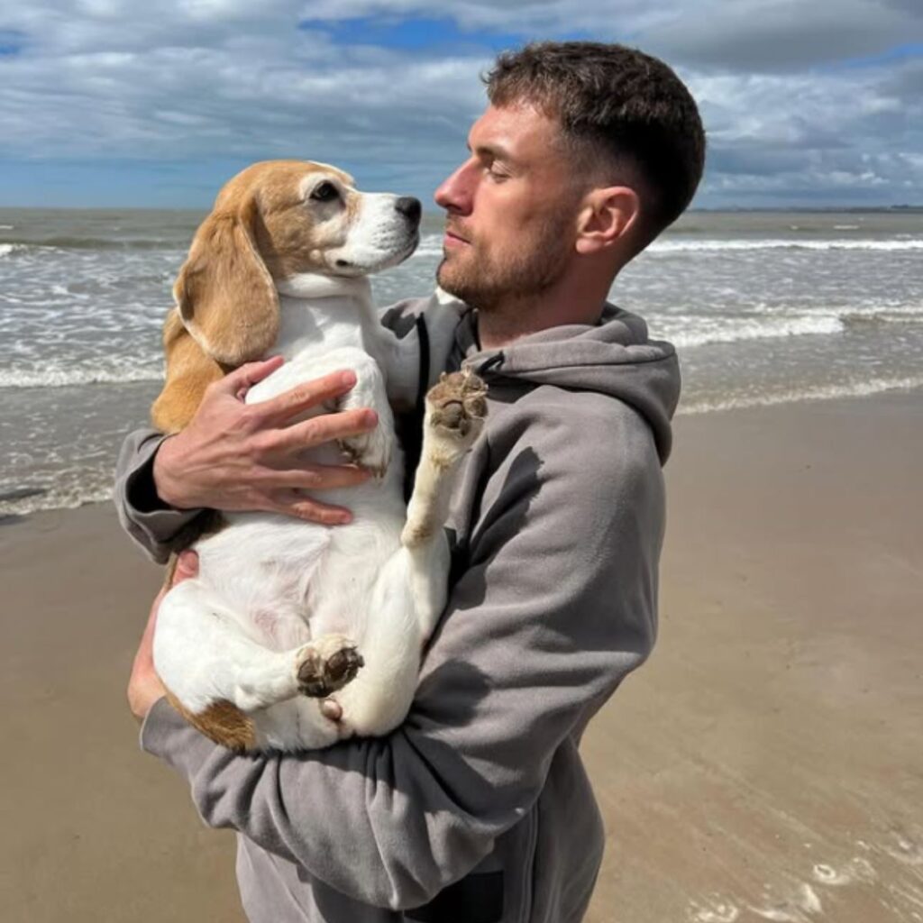 Por qué se fue Aaron Ramsey de los Pumas