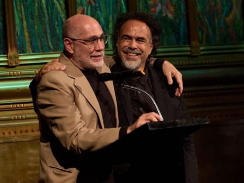Alejandro González Iñárritu y Guillermo Arriaga en Bellas Artes