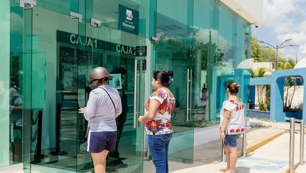 ¿Quién recibe el pago de la Beca Rita Cetina hoy jueves 9 de octubre?