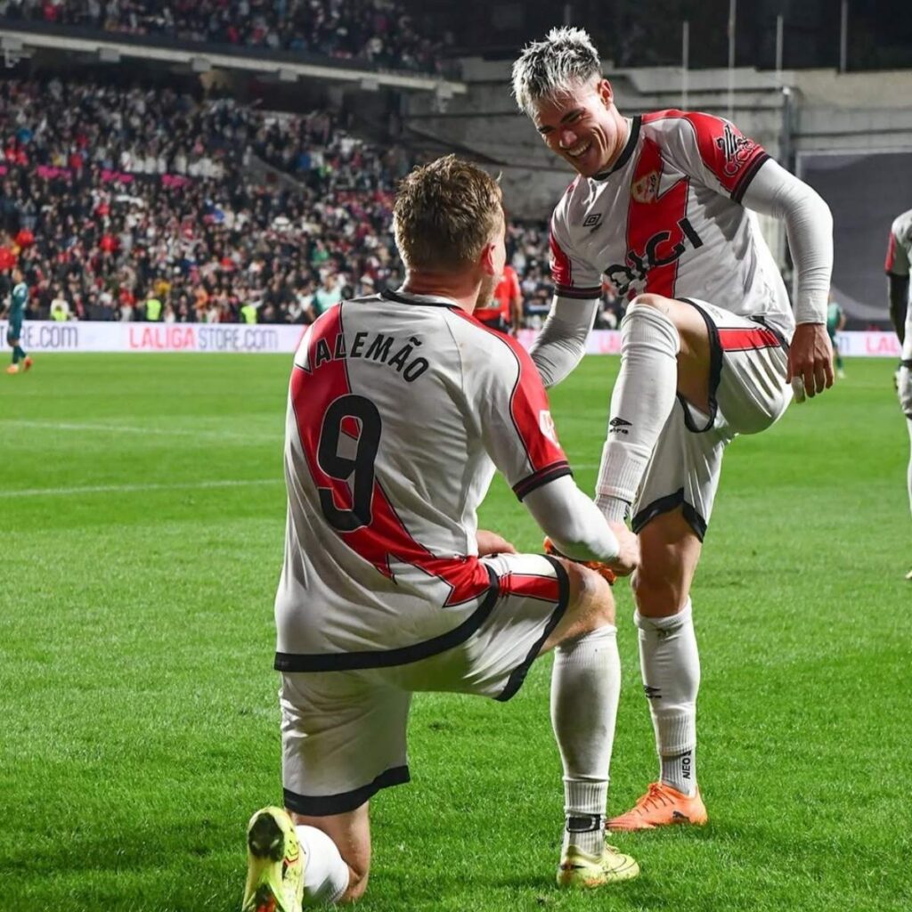 donde ver en vivo el villarreal vs rayo vallecano