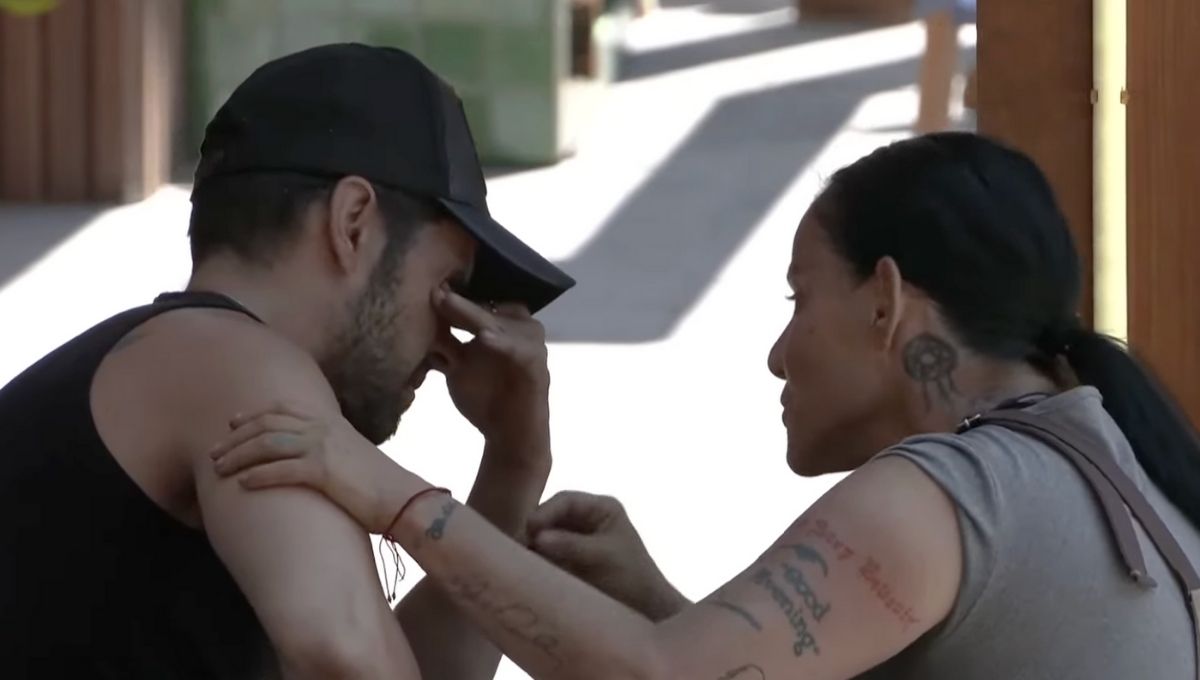 eleazar gomez se pone a llorar en la granja vip